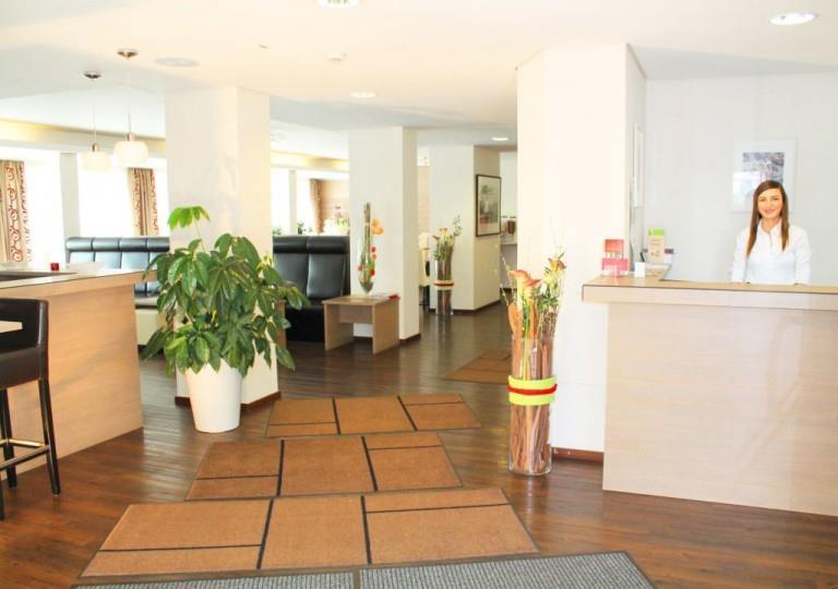 Hotel Roedelheimer Hof - Am Wasserturm Франкфурт-на-Майне Интерьер фото